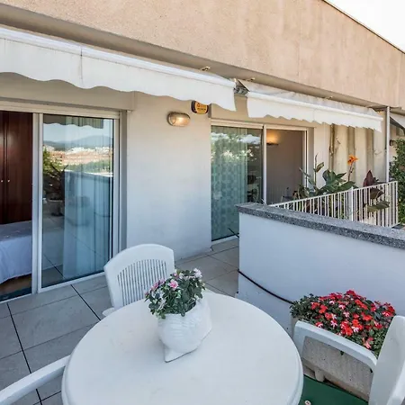 Atico Con Gran Terraza En El Corazon De Appartement Gérone